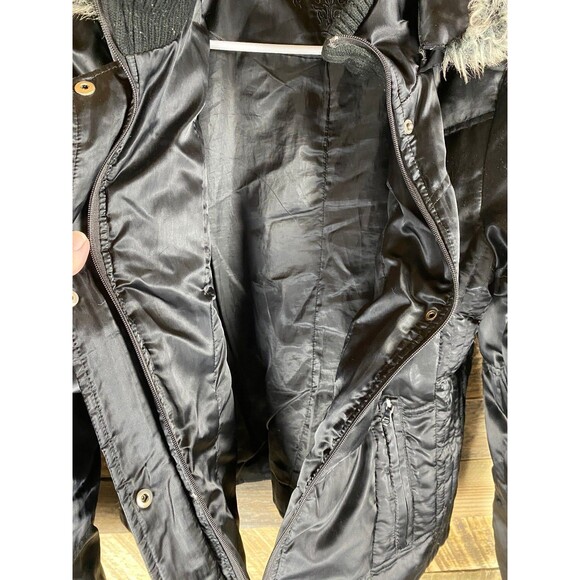 Guess Women's Sz L Black Puffer Jacket Faux Fur Hood Lined Coat - Picture 7 of 13